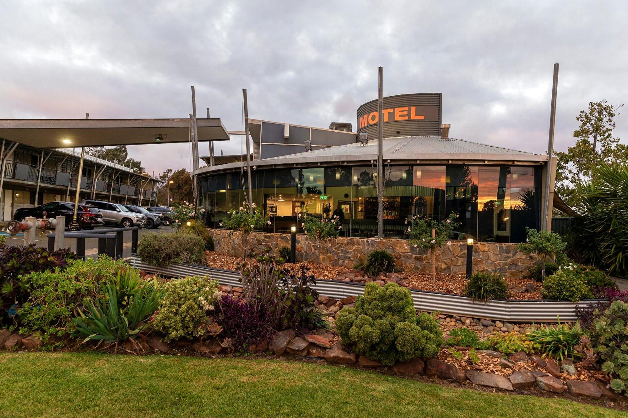 פארקס Station Motel מראה חיצוני תמונה